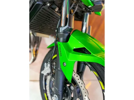 KAWASAKI Z 400 ABS, Foto 8