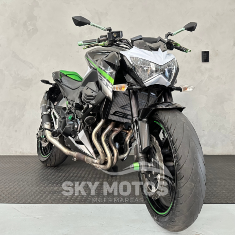 KAWASAKI Z 800 ABS, Foto 4