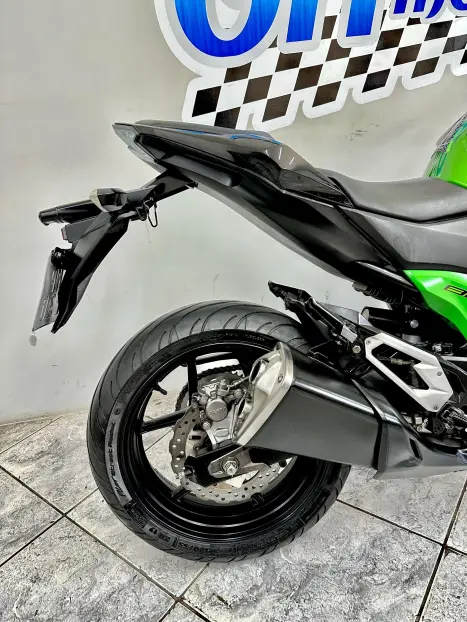 KAWASAKI Z 800 ABS, Foto 2