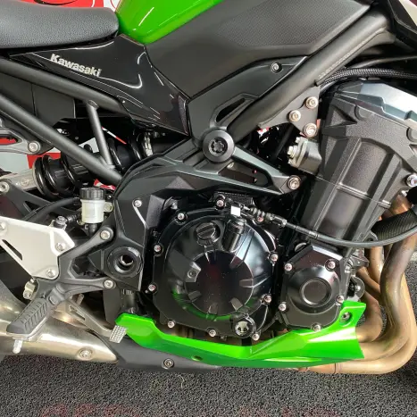 KAWASAKI Z 900 RS, Foto 6