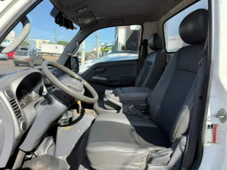 KIA Bongo 2.5 UK-2500 HD SC CABINE SIMPLES TURBO, Foto 6