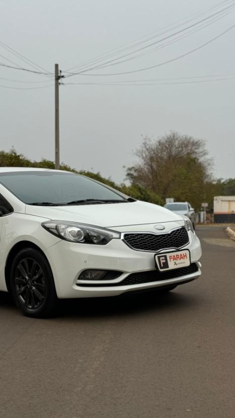 KIA Cerato Sedan 1.6 16V 4P SX AUTOMTICO, Foto 2