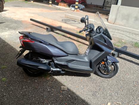 KYMCO Downtown 300i ABS, Foto 9