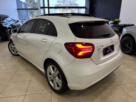 MERCEDES-BENZ A 200 1.6 16V 4P TURBO FLEX AUTOMTICO, Foto 4