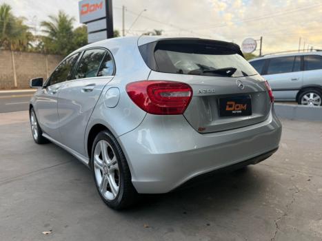 MERCEDES-BENZ A 200 1.6 16V 4P TURBO AUTOMTICO, Foto 3