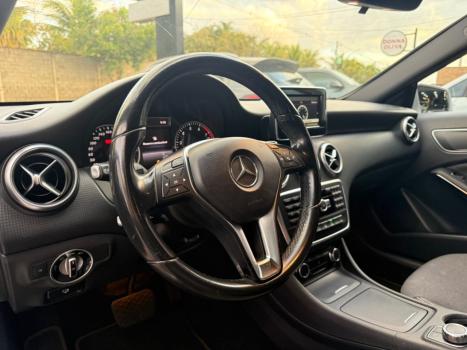 MERCEDES-BENZ A 200 1.6 16V 4P TURBO AUTOMTICO, Foto 12