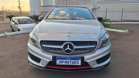 MERCEDES-BENZ A 250 2.0 16V 4P CGI SPORT 7G-DCT AUTOMTICO, Foto 3