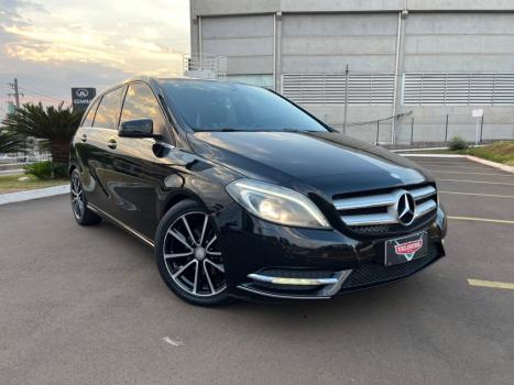 MERCEDES-BENZ B 200 1.6 4P SPORT TURBO AUTOMTICO, Foto 2