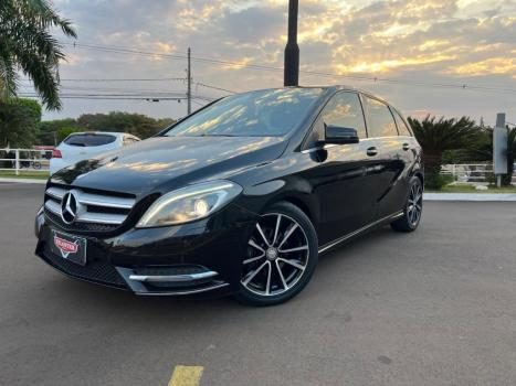 MERCEDES-BENZ B 200 1.6 4P SPORT TURBO AUTOMTICO, Foto 5