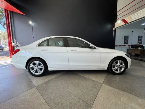 MERCEDES-BENZ C 180 1.6 16V 4P CGI EXCLUSIVE TURBO AUTOMTICO, Foto 2