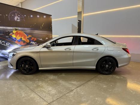 MERCEDES-BENZ CLA 180 1.6 16V 4P CGI TURBO 7G-TRONIC DCT AUTOMTICO, Foto 6
