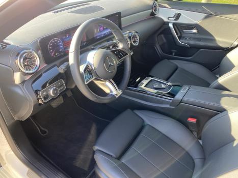 MERCEDES-BENZ CLA 200 1.6 16V 4P CGI 7-G TRONIC DCT AUTOMTICO, Foto 14
