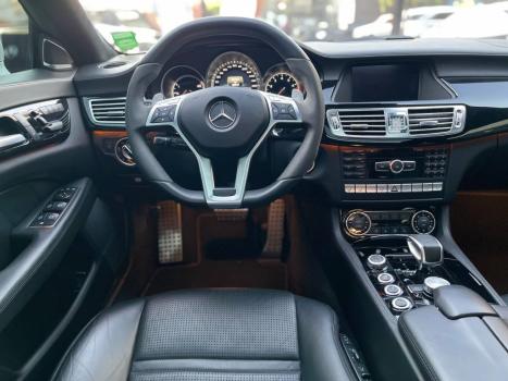 MERCEDES-BENZ CLS 63 AMG 5.5 32V V8 4P TURBO AUTOMTICO, Foto 17