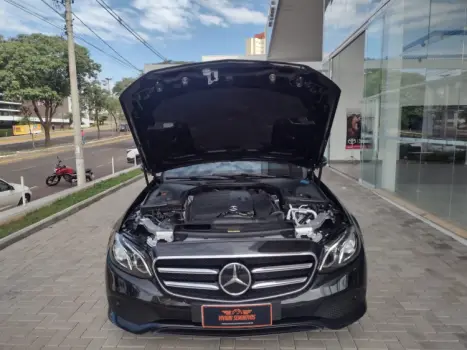 MERCEDES-BENZ E 300 2.0 16V 4P AVANTGARDE 9G-TRONIC AUTOMTICO, Foto 8