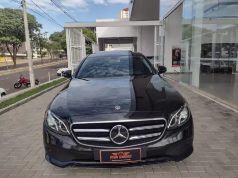 MERCEDES-BENZ E 300 2.0 16V 4P AVANTGARDE 9G-TRONIC AUTOMTICO, Foto 9