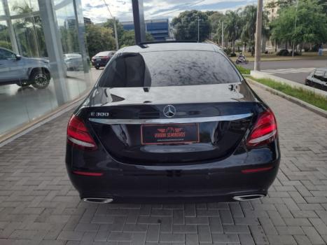 MERCEDES-BENZ E 300 2.0 16V 4P AVANTGARDE 9G-TRONIC AUTOMTICO, Foto 12