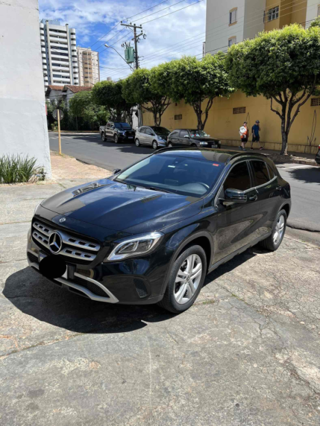 MERCEDES-BENZ GLA 200 1.6 16V 4P CGI STYLE TURBO AUTOMTICO, Foto 1