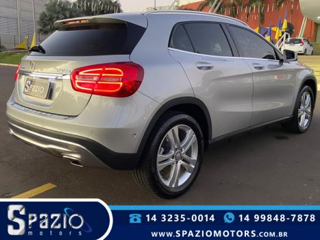 MERCEDES-BENZ GLA 200 1.6 16V 4P FLEX CGI ENDURO TURBO AUTOMTICO, Foto 5