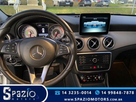 MERCEDES-BENZ GLA 200 1.6 16V 4P FLEX CGI ENDURO TURBO AUTOMTICO, Foto 9