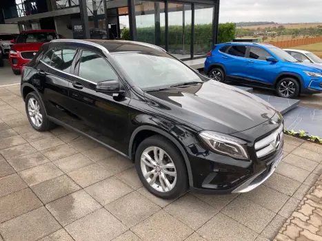 MERCEDES-BENZ GLA 200 1.6 16V 4P CGI STYLE TURBO AUTOMTICO, Foto 5