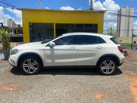 MERCEDES-BENZ GLA 200 1.6 16V 4P FLEX CGI ENDURO TURBO AUTOMTICO, Foto 7