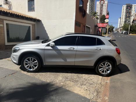 MERCEDES-BENZ GLA 200 1.6 16V 4P FLEX CGI STYLE TURBO AUTOMTICO, Foto 15