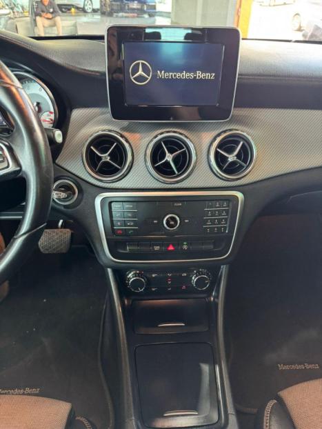 MERCEDES-BENZ GLA 200 1.6 16V 4P CGI STYLE TURBO AUTOMTICO, Foto 11