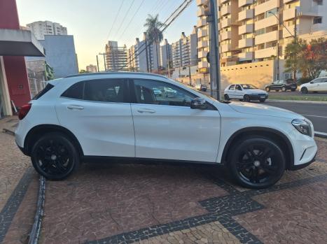 MERCEDES-BENZ GLA 250 2.0 16V 4P ENDURO TURBO AUTOMTICO, Foto 8