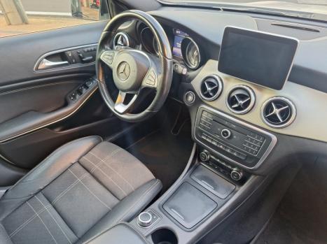 MERCEDES-BENZ GLA 250 2.0 16V 4P ENDURO TURBO AUTOMTICO, Foto 17