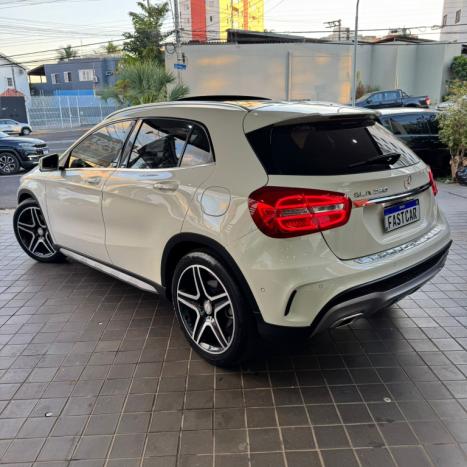 MERCEDES-BENZ GLA 250 2.0 16V 4P ENDURO TURBO AUTOMTICO, Foto 6