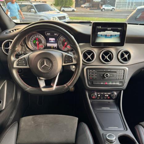 MERCEDES-BENZ GLA 250 2.0 16V 4P ENDURO TURBO AUTOMTICO, Foto 14