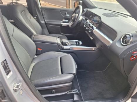 MERCEDES-BENZ GLB 200 1.3 16V 4P CGI ADVANCE TURBO 7G-TRONIC DCT AUTOMTICO, Foto 14