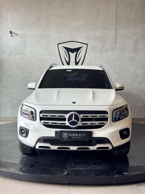 MERCEDES-BENZ GLB 200 1.3 16V 4P CGI LAUNCH EDITION TURBO 7G-TRONIC DCT AUTOMTICO, Foto 3