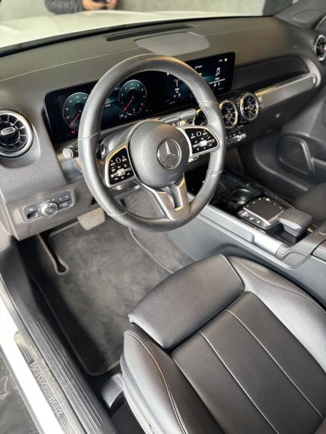 MERCEDES-BENZ GLB 200 1.3 16V 4P CGI LAUNCH EDITION TURBO 7G-TRONIC DCT AUTOMTICO, Foto 10