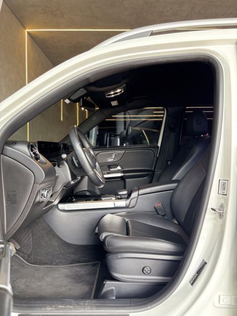 MERCEDES-BENZ GLB 200 1.3 16V 4P CGI LAUNCH EDITION TURBO 7G-TRONIC DCT AUTOMTICO, Foto 11