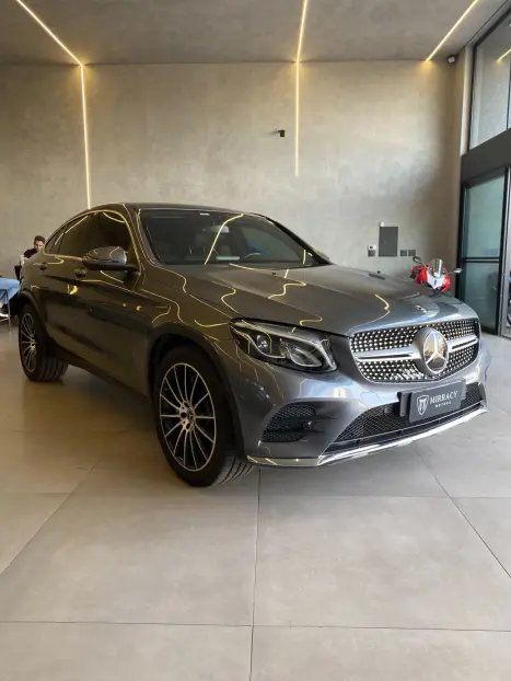 MERCEDES-BENZ GLC 250 2.0 16V 4P CGI 4MATIC HIGHWAY COUP 9G-TRONIC AUTOMTICO, Foto 3