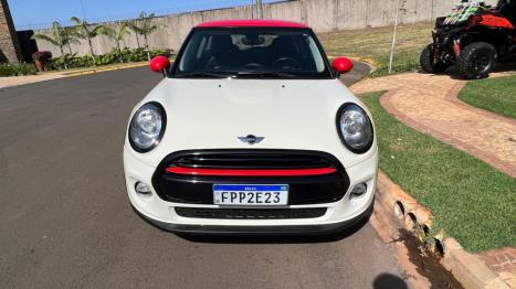 MINI Cooper 1.6 16V, Foto 4