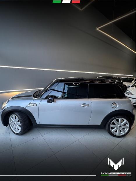 MINI Cooper 1.6 S 16V TURBO, Foto 7