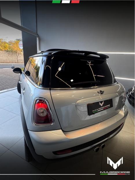 MINI Cooper 1.6 S 16V TURBO, Foto 8