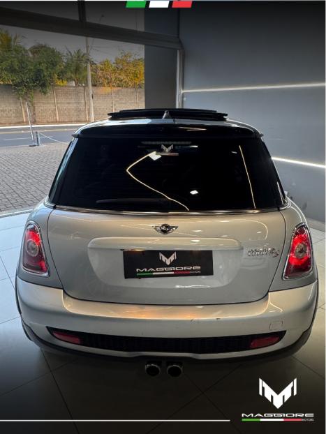 MINI Cooper 1.6 S 16V TURBO, Foto 11