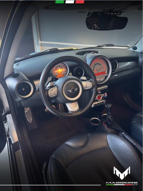 MINI Cooper 1.6 S 16V TURBO, Foto 14