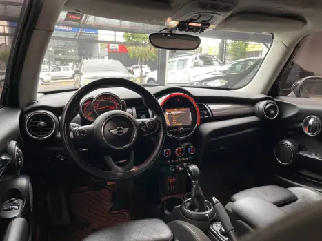 MINI Cooper 2.0 S 16V EXCLUSIVE TURBO, Foto 15