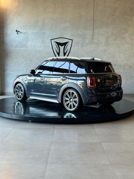 MINI Countryman 1.5 12V 4P COOPER S E TOP ALL4 HYBRIDO TWINPOWER TURBO STEPTRONIC AUTOMTICO, Foto 3
