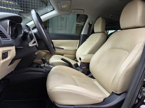 MITSUBISHI ASX 2.0 16V 4P FLEX HPE FWD AUTOMTICO CVT, Foto 12