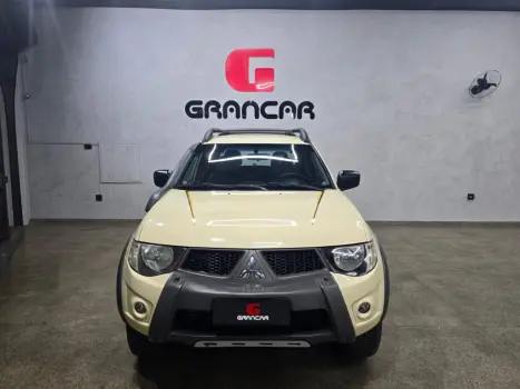 MITSUBISHI L 200 Savana 3.2 16V 4X4 TURBO DIESEL INTECOOLER, Foto 3