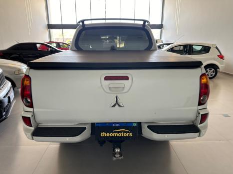 MITSUBISHI L 200 Triton 3.5 V6 HPE 4X4 FLEX CABINE DUPLA AUTOMTICO, Foto 7