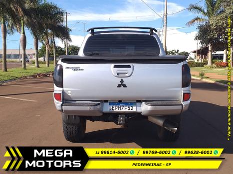 MITSUBISHI L 200 Triton 3.5 V6 HPE 4X4 FLEX CABINE DUPLA AUTOMTICO, Foto 6