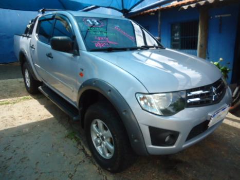 MITSUBISHI L 200 Triton 3.2 16V GLS 4X4 CABINE DUPLA TURBO DIESEL INTERCOOLER, Foto 2