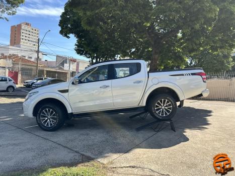 MITSUBISHI L 200 Triton 2.4 16V SPORT HPE-S 4X4 CABINE DUPLA TURBO DIESEL AUTOMTICO, Foto 5