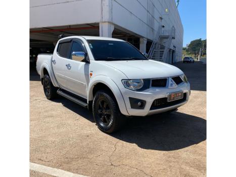 MITSUBISHI L 200 Triton 3.2 16V HPE 4X4 CABINE DUPLA TURBO DIESEL INTERCOOLER AUTOMTICO, Foto 3